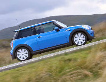 Mini Cooper S [UK-spec] (R56) '2006–10