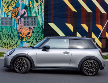 MINI Cooper S [Australia] (F66) '2024–pr.