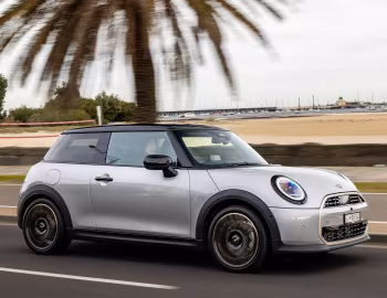 MINI Cooper S [Australia] (F66) '2024–pr.