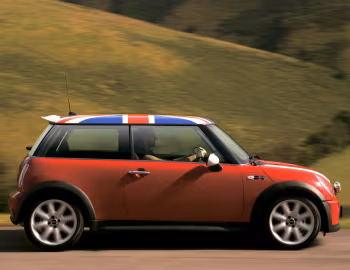 MINI Cooper S [UK-spec] (R53) '2004–06