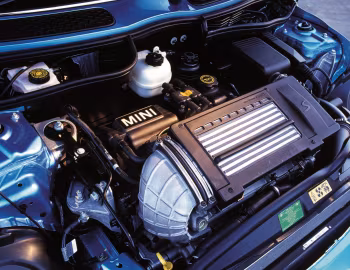 Under the hood MINI Cooper S [Australia] (R53) '2002–04