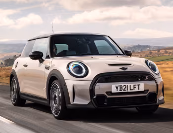 MINI Cooper S [UK-spec] (F56) '2021–pr.