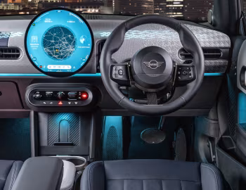 Передня панель MINI Cooper S [South Africa] (F66) '2024–н.ч.