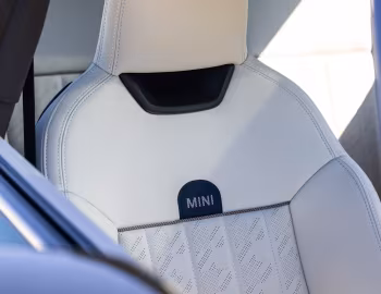 Intérieur 2025–pr. MINI Cooper S [North America] (F66) '2024–pr.