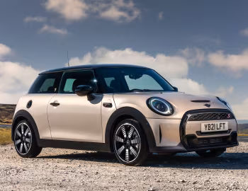 MINI Cooper S [UK-spec] (F56) '2021–至今