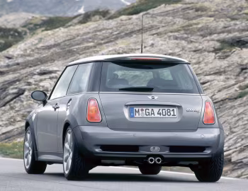 MINI Cooper S [Worldwide] (R53) '09.2001–07.2004