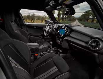 Interior MINI Cooper S 5-door John Cooper Works Package [Worldwide] (F56) '2018–21
