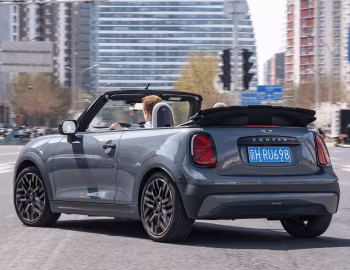 MINI Cooper S Cabrio [China] (F67) '2025–н.в.