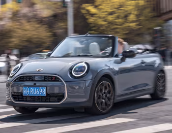 MINI Cooper S Cabrio [China] (F67) '2025–н.в.