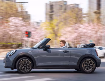 MINI Cooper S Cabrio [China] (F67) '2025–н.в.