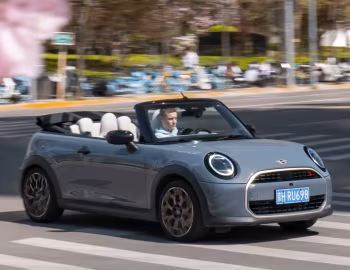 MINI Cooper S Cabrio [China] (F67) '2025–н.в.