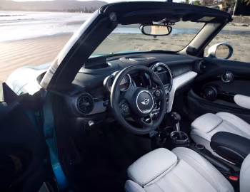 Інтер'єр Mini Cooper S Cabrio [Worldwide] (F57) '2015–18