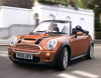 Mini Cooper S Cabrio [UK-spec] (R52) '2004–08