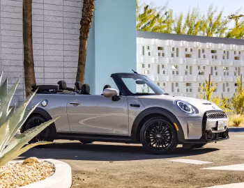 2023–н.в. MINI Cooper S Cabrio [North America] (F57) '2022–н.в.