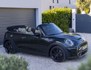 MINI Cooper S Cabrio "Resolute Edition" [Worldwide] (F57) '2022–pr.