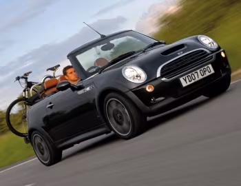 Mini Cooper S Cabrio "Sidewalk" [UK-spec] (R52) '2007