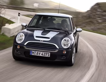 MINI Cooper S "Checkmate" [Germany] (R53) '10.2005–11.2006