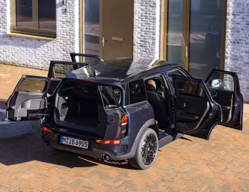 MINI Cooper S Clubman "Final Edition" [Worldwide] (F54) '2023–24