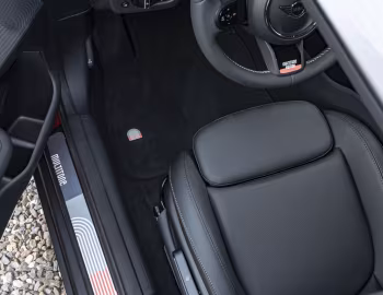 Интерьер MINI Cooper S Clubman "Multitone Edition" [Worldwide] (F54) '2022–24