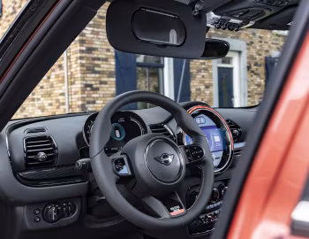 Интерьер MINI Cooper S Clubman "Multitone Edition" [Worldwide] (F54) '2022–24