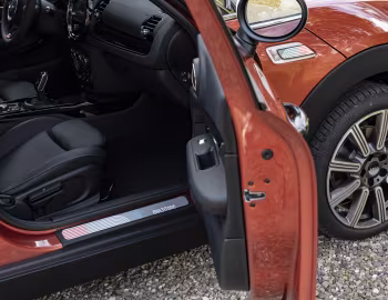 Интерьер MINI Cooper S Clubman "Multitone Edition" [Worldwide] (F54) '2022–24