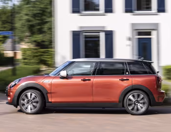 MINI Cooper S Clubman "Multitone Edition" [Worldwide] (F54) '2022–24