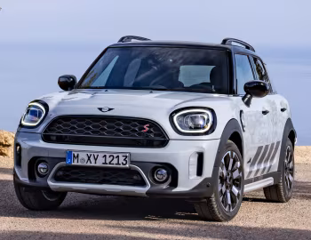 MINI Cooper S Countryman ALL4 "Untamed Edition" [Worldwide] (F60) '2022–23