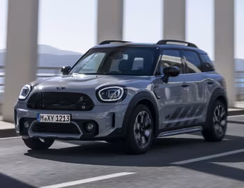 MINI Cooper S Countryman ALL4 "Untamed Edition" [Worldwide] (F60) '2022–23