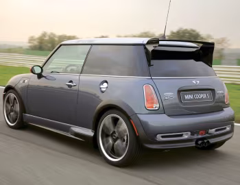MINI Cooper S with John Cooper Works GP Tuning Kit (R53) '06–09.2006