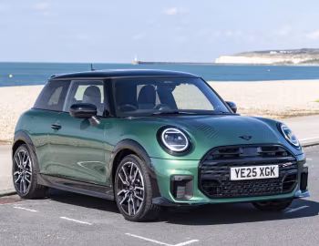 MINI Cooper S John Cooper Works Package [UK-spec] (F66) '2024–н.в.