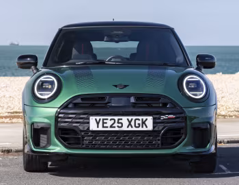 MINI Cooper S John Cooper Works Package [UK-spec] (F66) '2024–н.в.