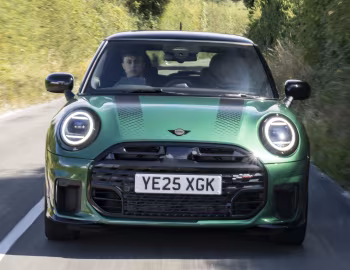 MINI Cooper S John Cooper Works Package [UK-spec] (F66) '2024–н.в.