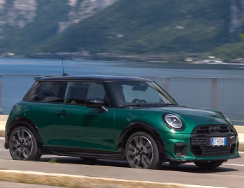 MINI Cooper S John Cooper Works Package [Worldwide] (F66) '2024–pr.