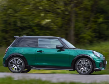 MINI Cooper S John Cooper Works Package [Worldwide] (F66) '2024–pr.