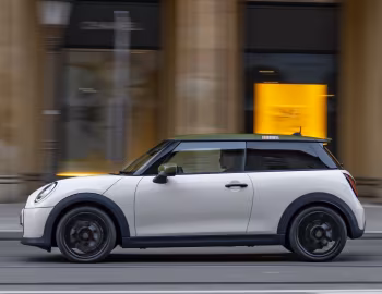 MINI Cooper S "Paul Smith Edition" [Worldwide] (F66) '2025–н.в.