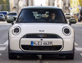 MINI Cooper S "Paul Smith Edition" [Worldwide] (F66) '2025–н.в.