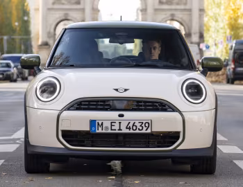 MINI Cooper S "Paul Smith Edition" [Worldwide] (F66) '2025–н.в.