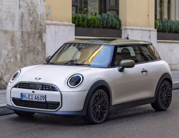 MINI Cooper S "Paul Smith Edition" [Worldwide] (F66) '2025–н.в.
