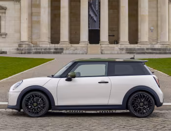 MINI Cooper S "Paul Smith Edition" [Worldwide] (F66) '2025–н.в.