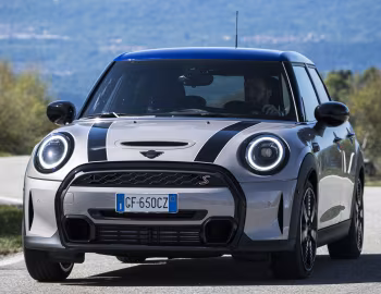 MINI Cooper S Piano Black Pack 5-door [Worldwide] (F56) '2021–pr.