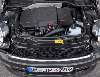 Пад капотам MINI Cooper SD Coupe [Worldwide] (R58) '2011–15