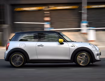 MINI Cooper SE [South Africa] (F56) '2020–21