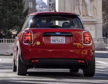 2022–pr. MINI Cooper SE [North America] (F56) '2021–pr.