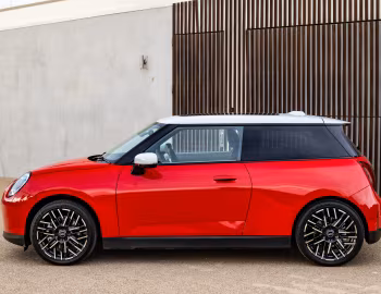 MINI Cooper SE [Australia] (J01) '2024–pr.