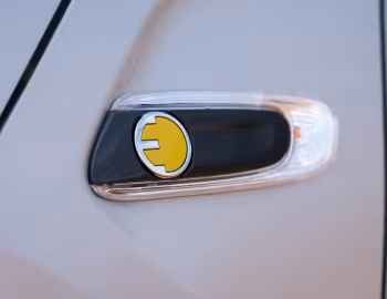 MINI Cooper SE Level 2 [UK-spec] (F56) '2020–21
