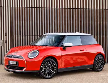 MINI Cooper SE [Australia] (J01) '2024–pr.