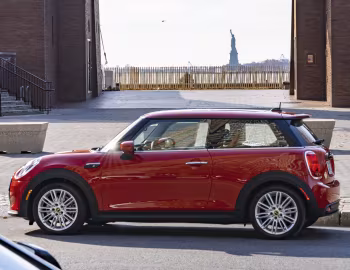 2022–н.ч. MINI Cooper SE [North America] (F56) '2021–н.ч.