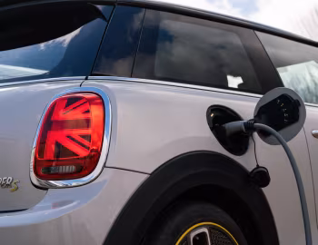 MINI Cooper SE Level 2 [UK-spec] (F56) '2020–21