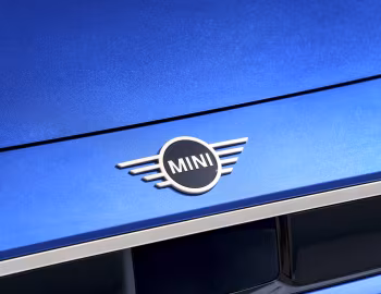MINI Cooper SE [Worldwide] (J01) '2023–н.ч.