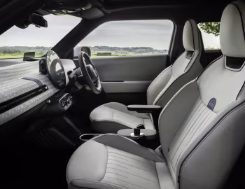 Intérieur MINI Cooper SE [UK-spec] (J01) '2023–pr.